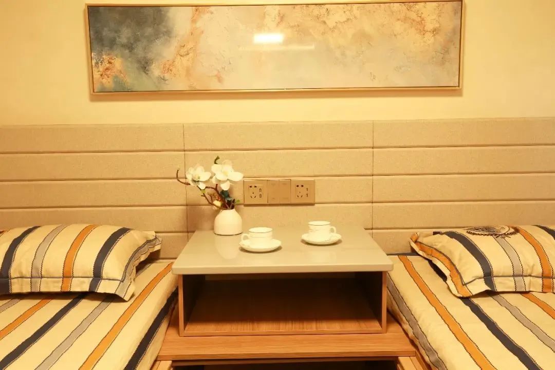 宇通房車匠心打造T556拖掛房車，把“家”搬進(jìn)自然中