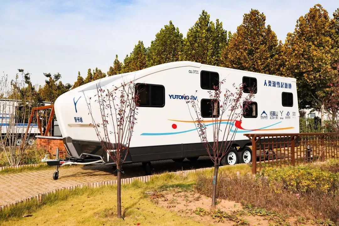 宇通房車匠心打造T536星空研學版拖掛房車，重新定義旅居新方式！