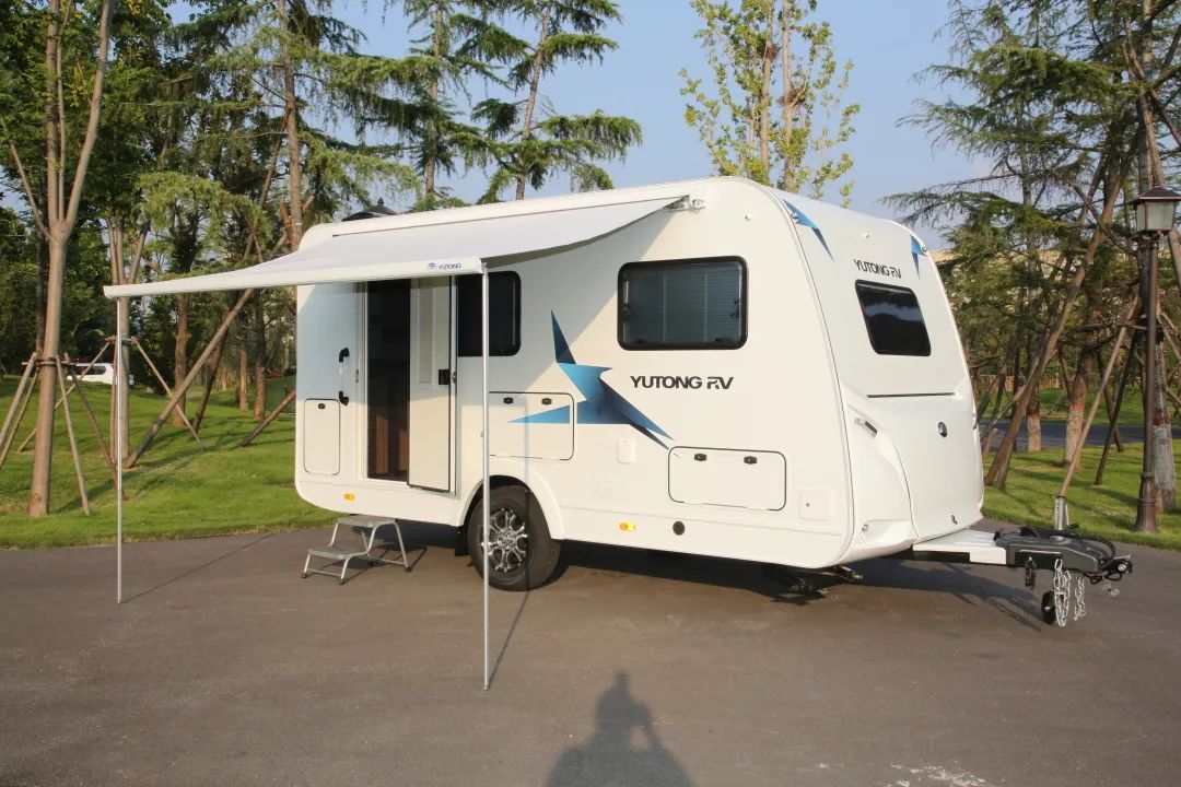 T512雙臺面布局拖掛房車，雙臺面設計，讓更多美味一路相伴