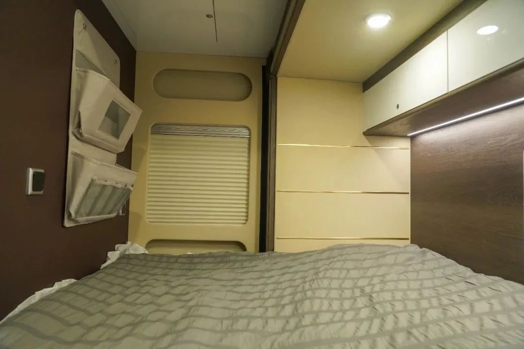 征程由我，肆意飛揚(yáng)，雍和旗艦版房車