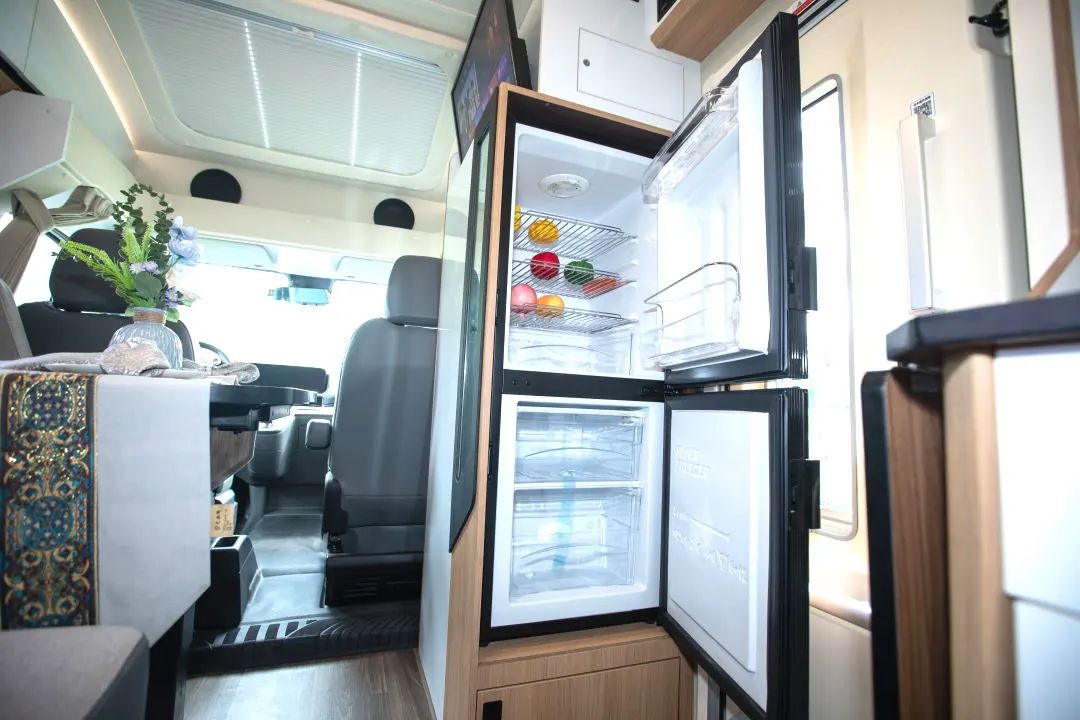 C520豪華版T型房車，陪你肆意奔赴每一場山海