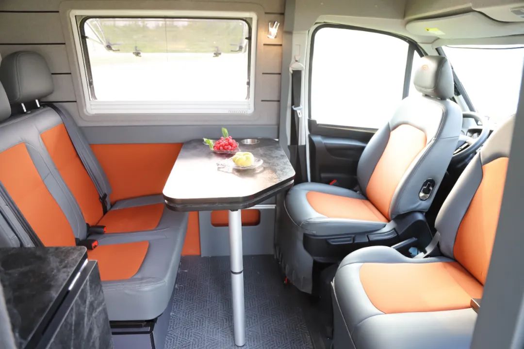每一次的停泊都是家，宇通B530房車
