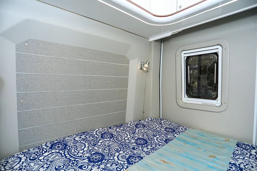 溫潤(rùn)如玉，絕美脫俗，全新B311豪享版房車(chē)（橫置床布局）