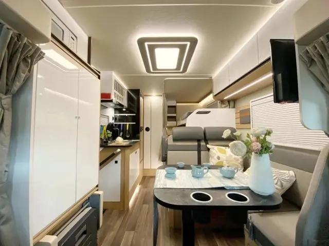 宇通C533探境房車，帶你享受極致旅居體驗(yàn)