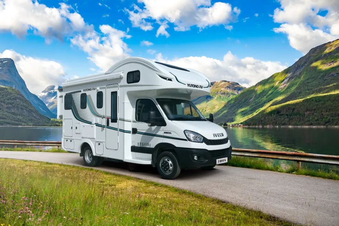 舒適闊境、品質旅居——宇通C530豪華版雙拓展房車