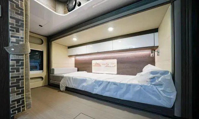 宇通雍和旗艦版，高端國風(fēng)系列，品質(zhì)內(nèi)飾，輕奢旅居